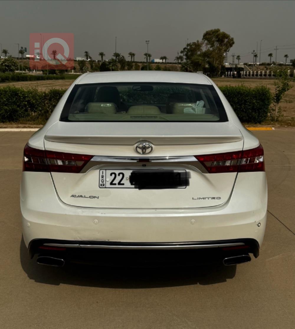 Toyota Avalon